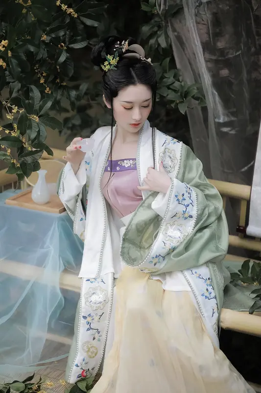 [艺图语] 2022.05.30 桂花酿 兮兮兮辞_ - 艺图语